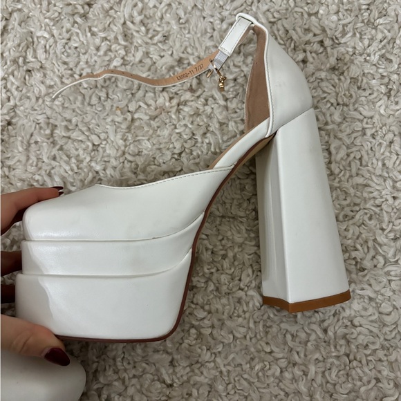 extreme platform heels size 7 - Picture 3 of 3